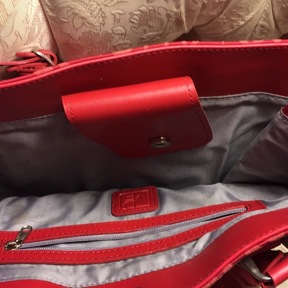 Diane von Furstenberg DVF Crossbody Purse | Mercari DVF Diane Von Furstenberg Handbag Purse